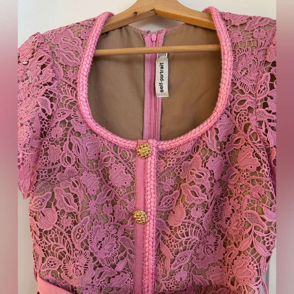 Self portrait pink lace dress. Only worn once and is in great condition. - Picture 3 of 3